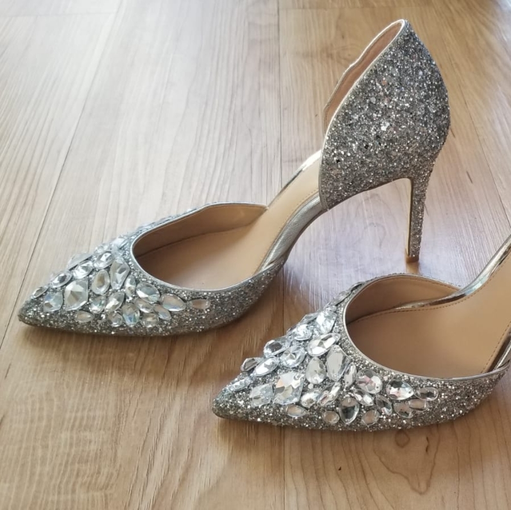 Badgley Mischka Jewel Upton Silver Glitter Heels